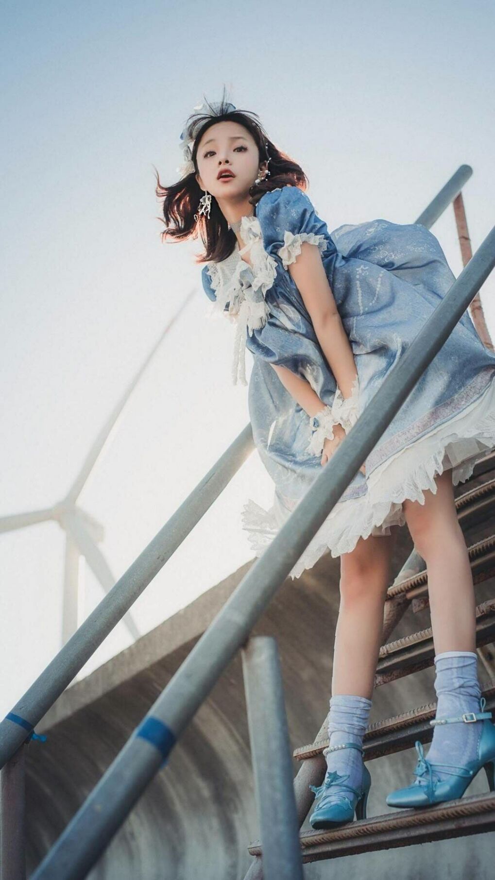 “青训营副教材发布,全面提升少年足球技术”,青少年足球技术基础训练图解pdf