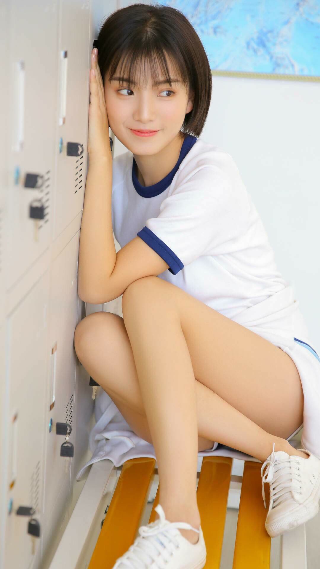 爱游戏官方网站-德甲：豪门补强中场，争夺赛季桂冠，德甲豪门足球俱乐部