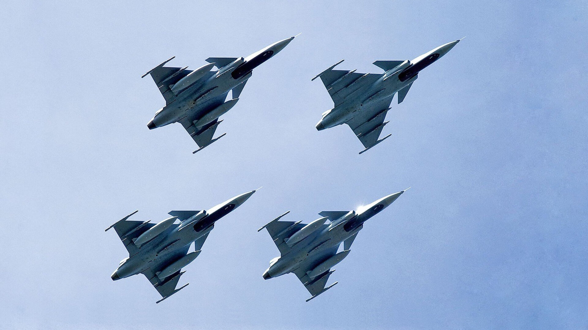 皇家贝蒂斯通过中路组织持续控球推进,皇家贝蒂斯对