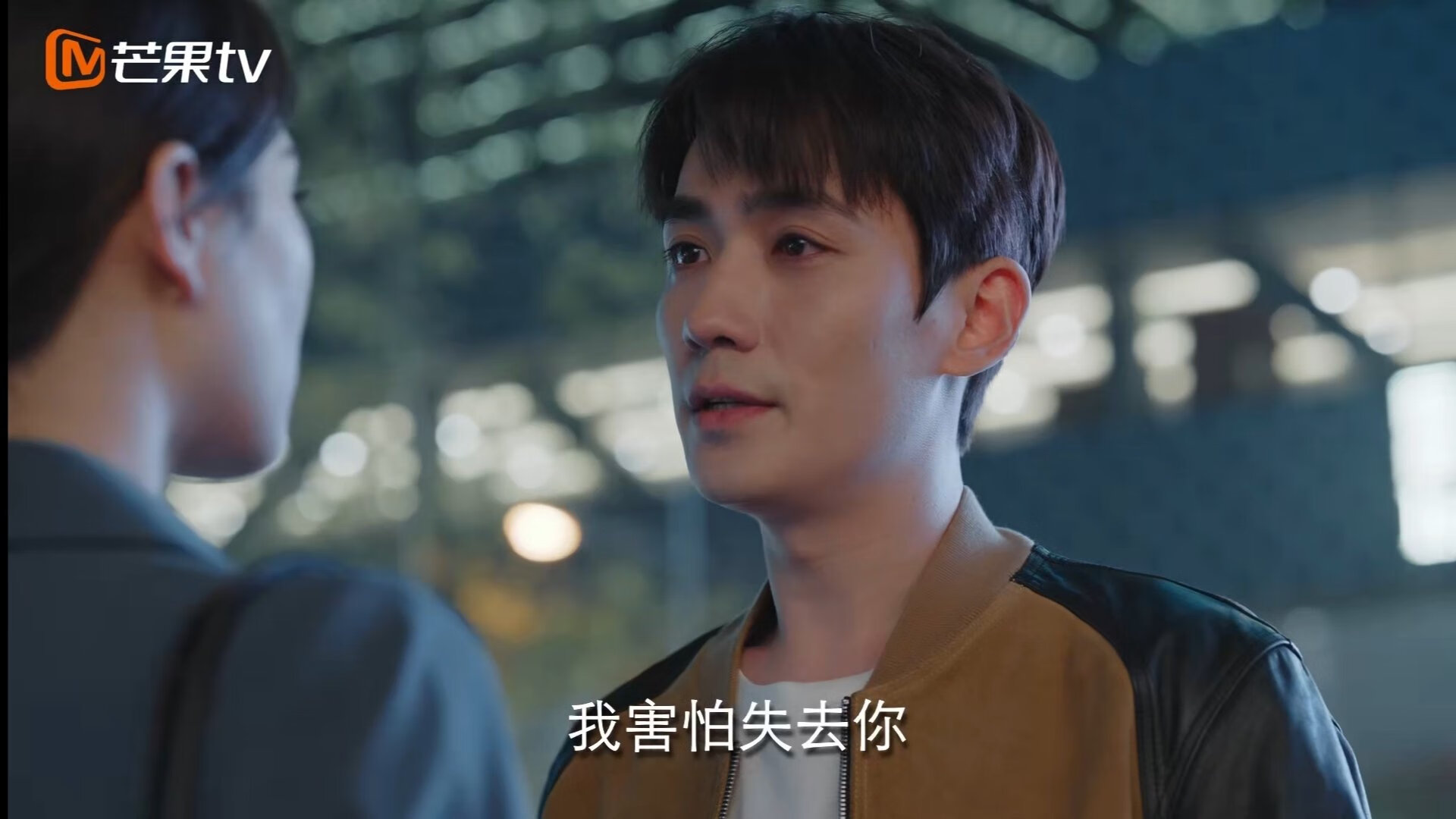 爱游戏体育APP下载-篮网球员采访中透露更衣室氛围团结和谐，篮网更衣室矛盾